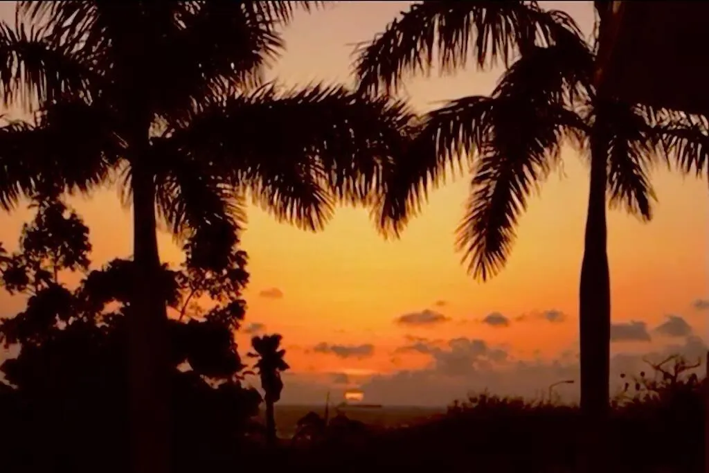 Villadelsol-Ocean Front Resort-Pool-Up To 8 Guests-Walk To The Beach Willibrordus Curacao